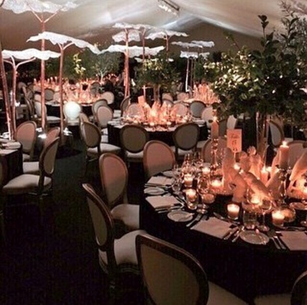 Inside Mr and Mrs Clooneys English wedding bash